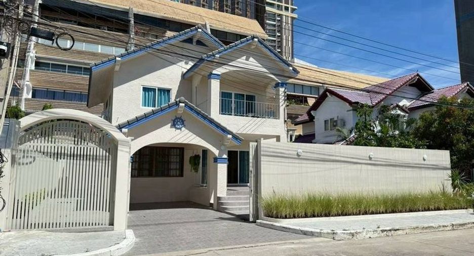 For rent 3 bedrooms house in Jomtien, Pattaya