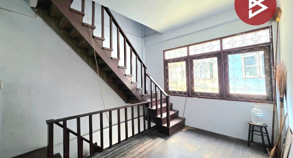 Продажа 3 спальни торговое помещение в Пхаси Чароен, Бангкок