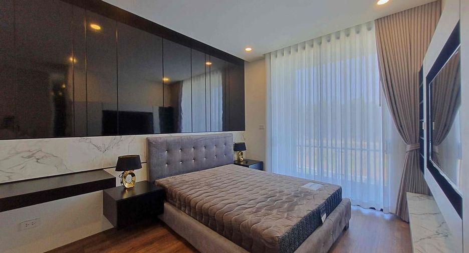 For rent 4 bedrooms villa in Huay Yai, Pattaya