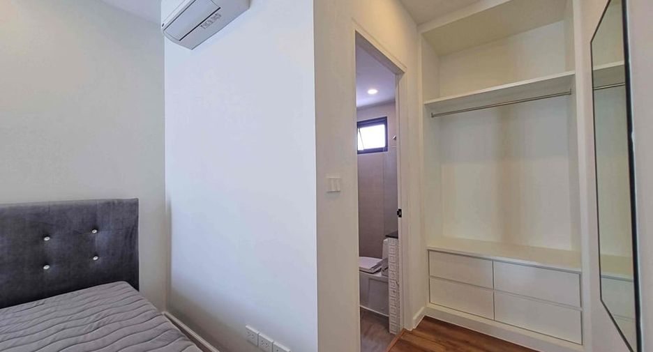 For rent 4 bedrooms villa in Huay Yai, Pattaya