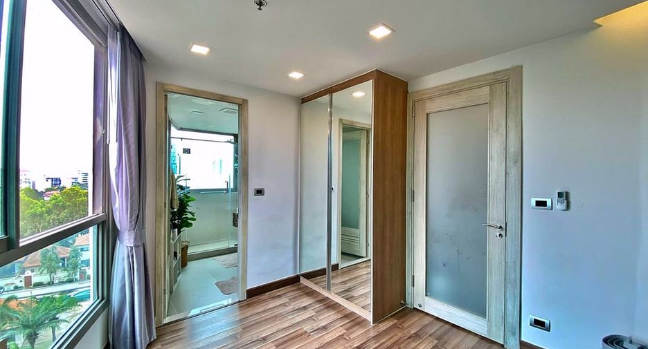 For sale 2 bedrooms condo in Bang Lamung, Chonburi
