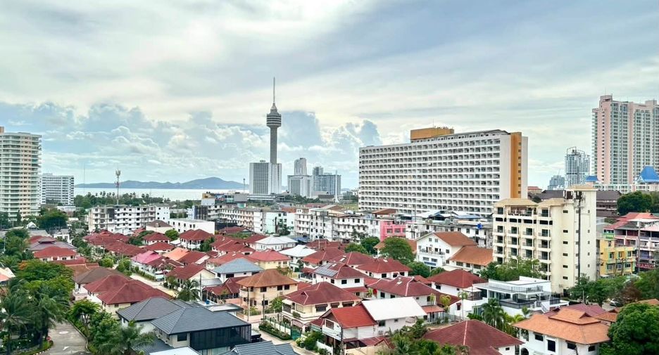 For sale 2 bedrooms condo in Jomtien, Pattaya
