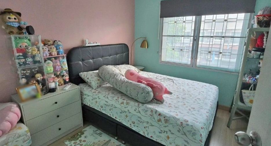 À vendre 3 chambres maison de ville à Mueang Samut Prakan, Samut Prakan