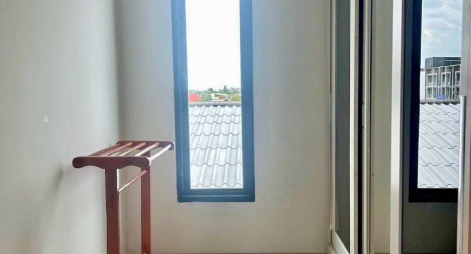 Аренда и продажа 6 спальни торговое помещение в Bang Phli, Самутпракан