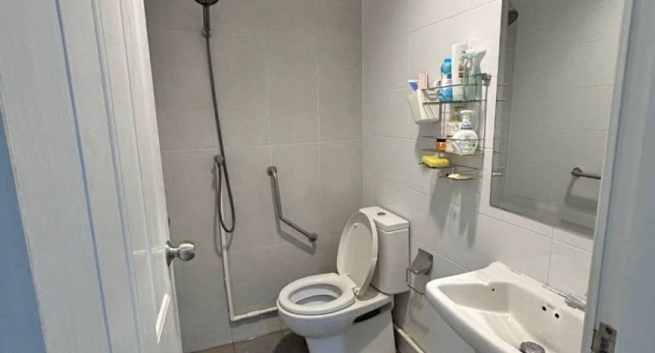 Аренда и продажа 6 спальни торговое помещение в Bang Phli, Самутпракан