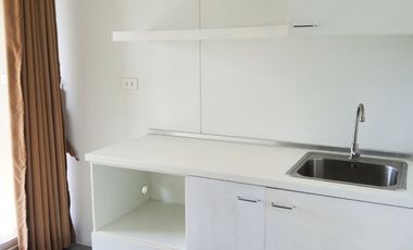 Wohnung zum Kauf mit 1 Zimmer in Si Racha, Chonburi