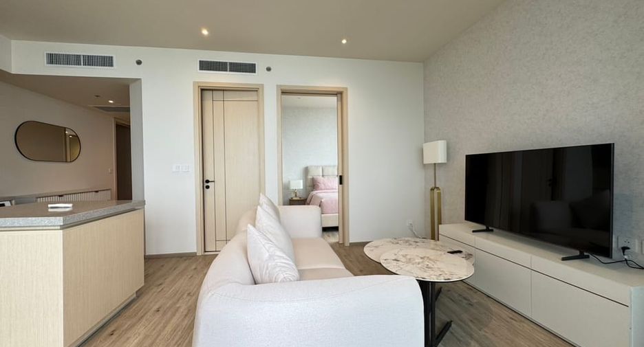 For rent 2 bedrooms condo in Bang Lamung, Chonburi