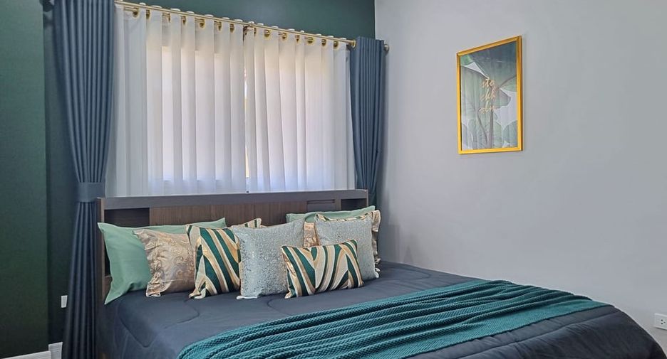 For sale 4 bedrooms villa in Bang Lamung, Chonburi
