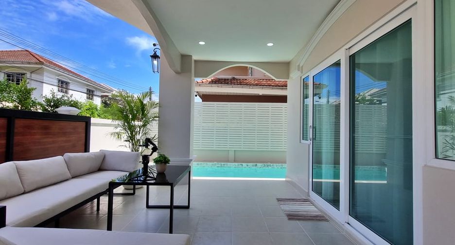 For sale 4 bedrooms villa in Bang Lamung, Chonburi