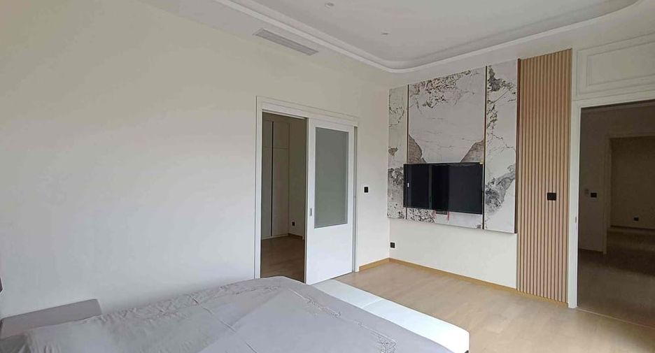 Villa zum Kauf mit 4 Zimmer in Bang Lamung, Chonburi