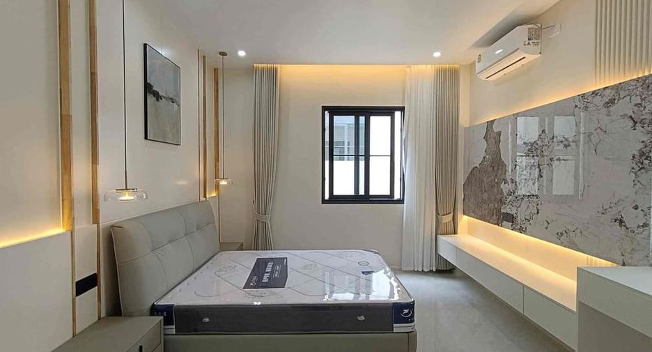 Villa zum Kauf mit 4 Zimmer in Bang Lamung, Chonburi