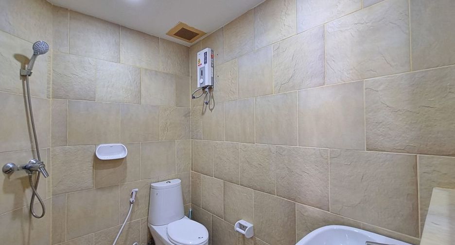 Condo en alquiler de 3 habitaciones en Jomtien, Pattaya