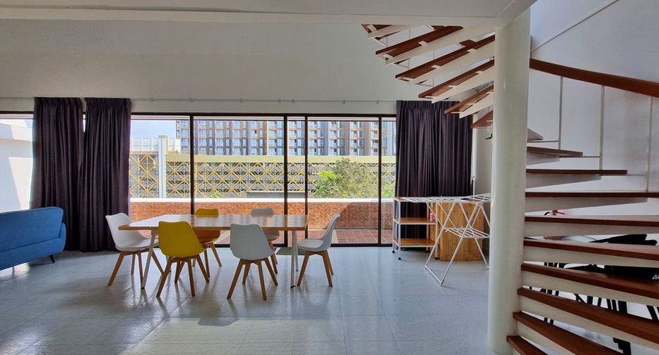 Condo en alquiler de 3 habitaciones en Jomtien, Pattaya