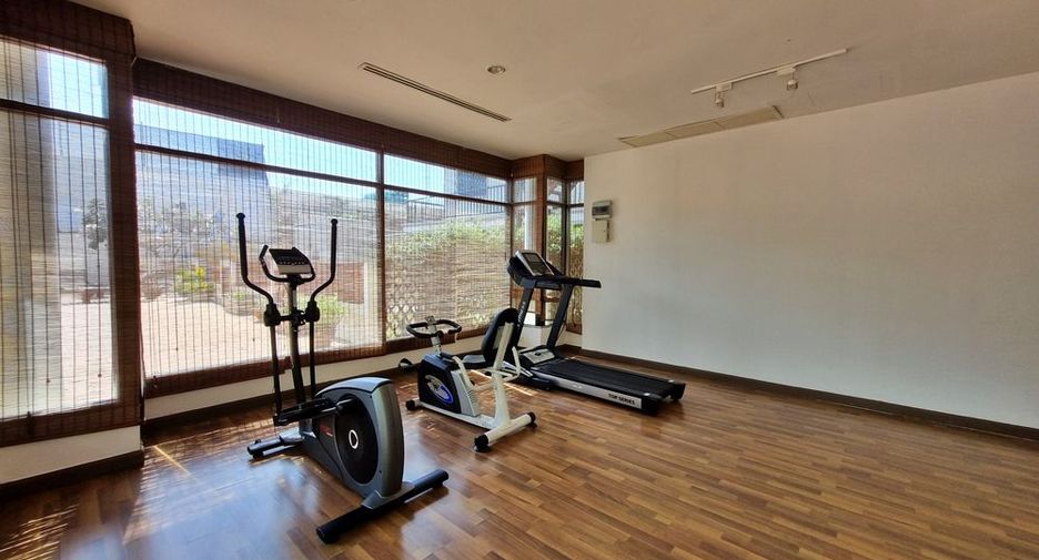 Condo en alquiler de 3 habitaciones en Jomtien, Pattaya