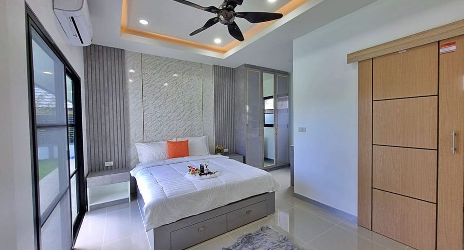 Villa zur Miete mit 5 Zimmer in Bang Lamung, Chonburi