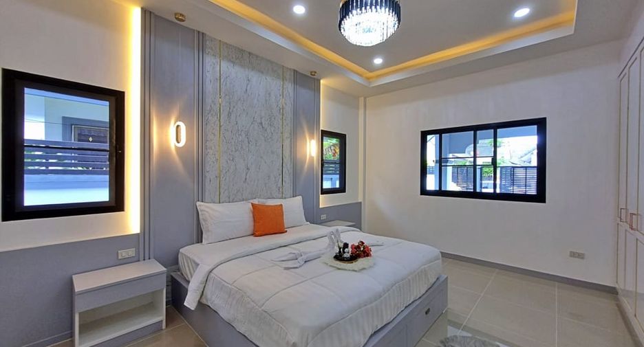 Villa zur Miete mit 5 Zimmer in Bang Lamung, Chonburi