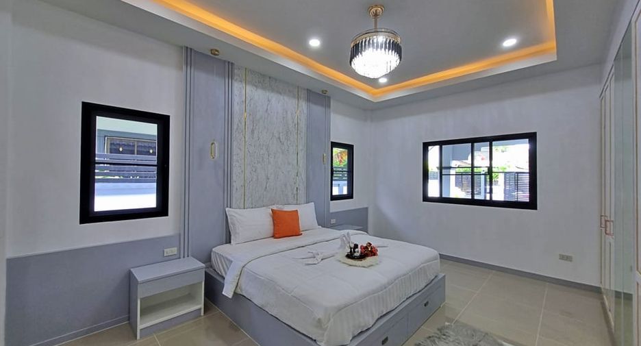 Villa zur Miete mit 5 Zimmer in Bang Lamung, Chonburi