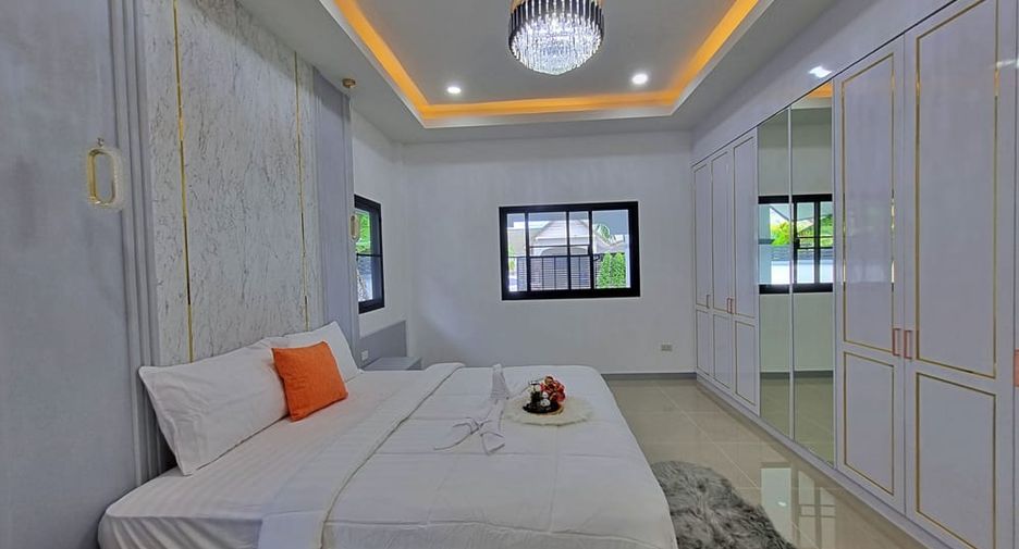 Villa zur Miete mit 5 Zimmer in Bang Lamung, Chonburi