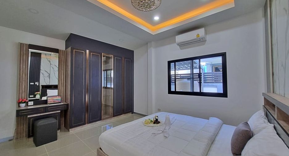 Villa zur Miete mit 5 Zimmer in Bang Lamung, Chonburi