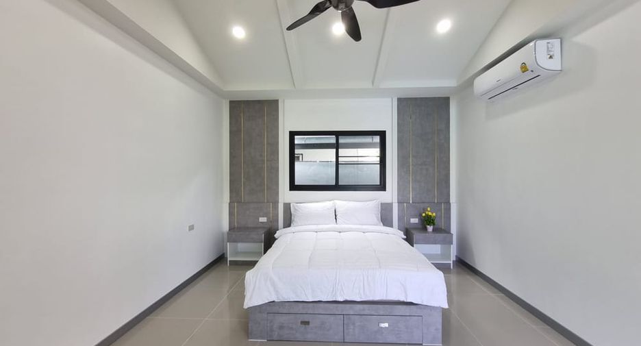 Villa zur Miete mit 5 Zimmer in Bang Lamung, Chonburi