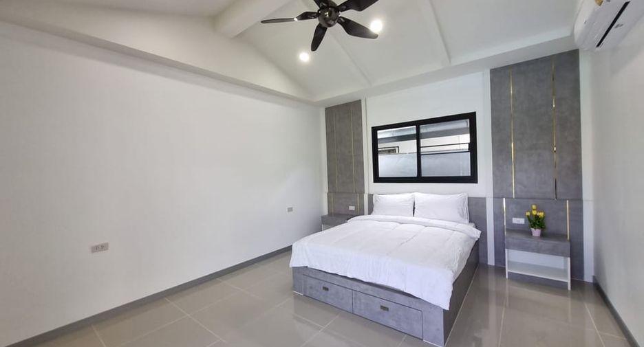 Villa zur Miete mit 5 Zimmer in Bang Lamung, Chonburi