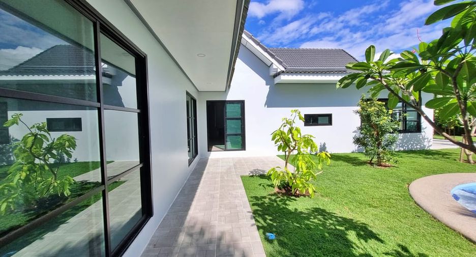 Villa zur Miete mit 5 Zimmer in Bang Lamung, Chonburi
