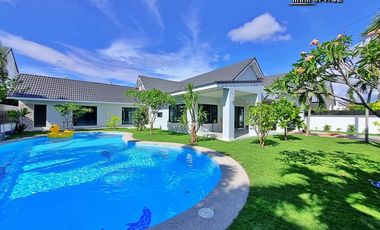 Villa zur Miete mit 5 Zimmer in Bang Lamung, Chonburi
