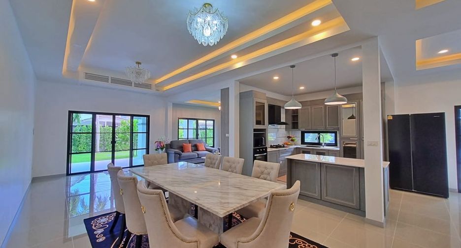 Villa zur Miete mit 5 Zimmer in Bang Lamung, Chonburi
