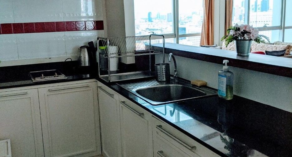 Wohnung zur Miete mit 1 Zimmer in Sathon, Bangkok