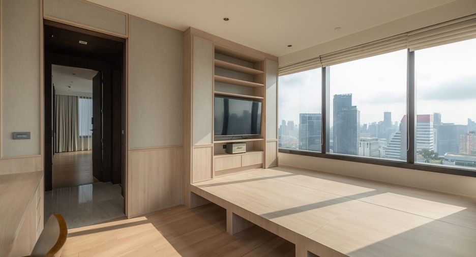 For rent 2 bedrooms apartment in Bang Rak, Bangkok