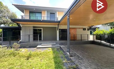 For sale 6 bedrooms house in Phra Samut Chedi, Samut Prakan