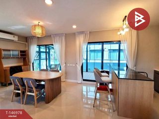 For sale 6 bedrooms house in Phra Samut Chedi, Samut Prakan