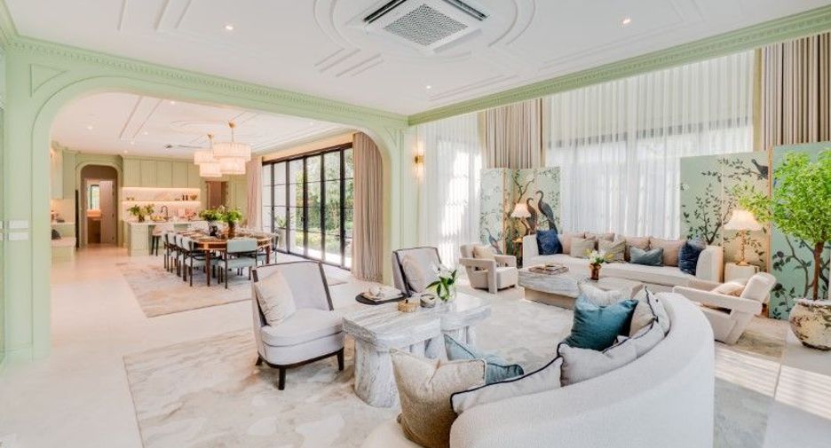 For sale 5 bedrooms house in Saphan Sung, Bangkok