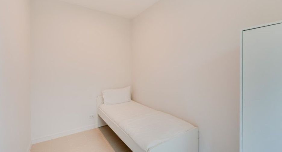 For sale 5 bedrooms house in Saphan Sung, Bangkok