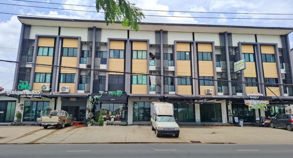 出售 4 卧室 商业空间 在 Thanyaburi, Pathum Thani