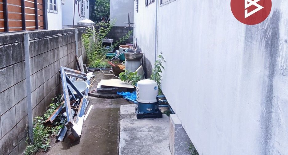 À vendre 2 chambres maison à Mueang Chon Buri, Chonburi