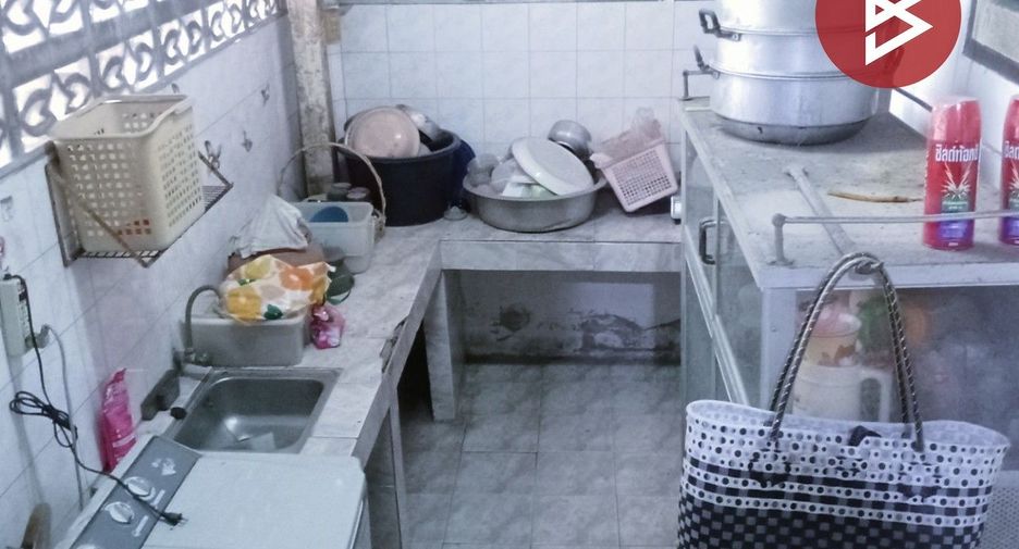À vendre 2 chambres maison à Mueang Chon Buri, Chonburi