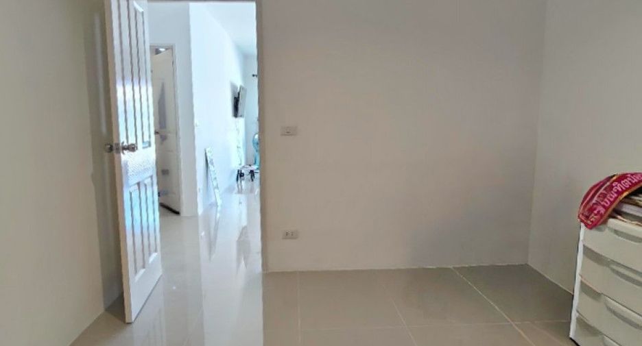 出售 3 卧室 独立屋 在 Mueang Chachoengsao, Chachoengsao