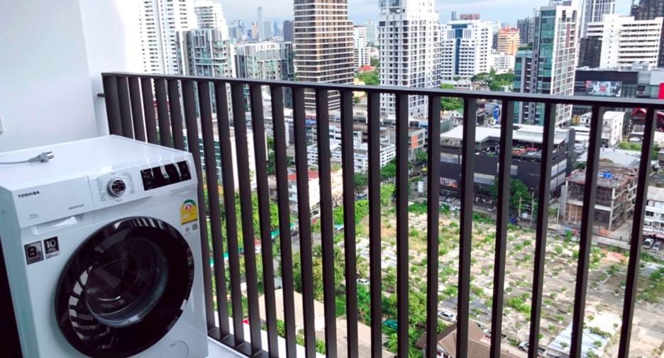 For rent 1 bed condo in Watthana, Bangkok