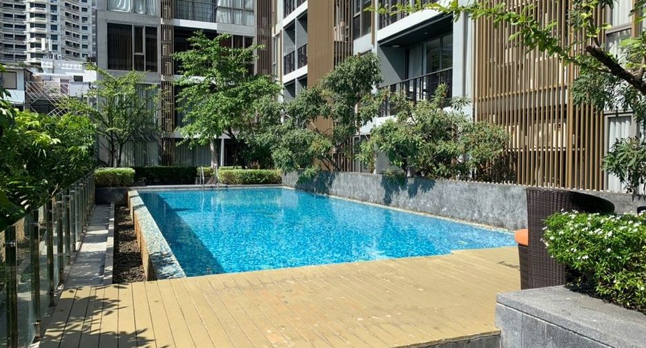 For rent 1 bed condo in Sathon, Bangkok