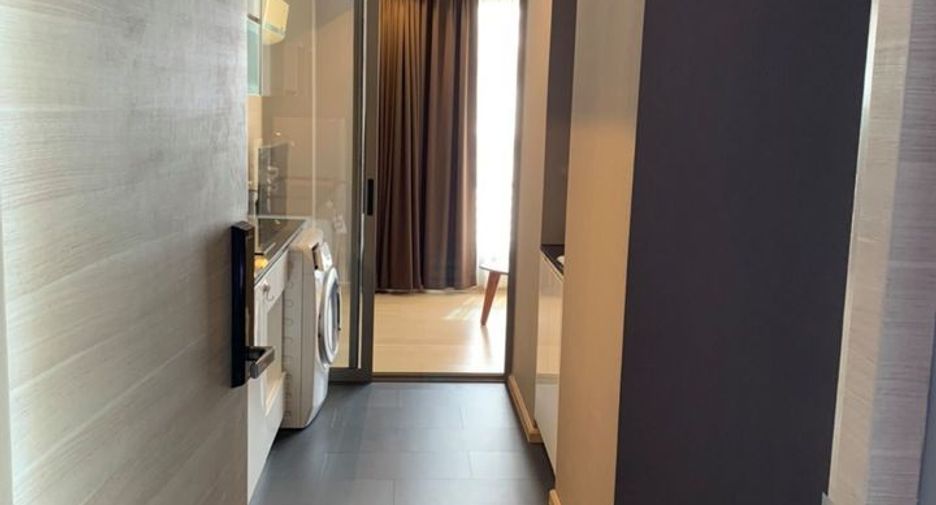 For rent 1 bed condo in Sathon, Bangkok