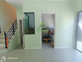Casa adosada en alquiler y en venta de 2 habitaciones en Bang Pa-in, Phra Nakhon Si Ayutthaya