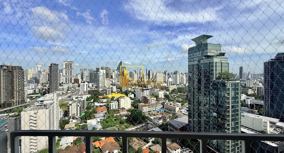 For rent 3 bedrooms condo in Watthana, Bangkok