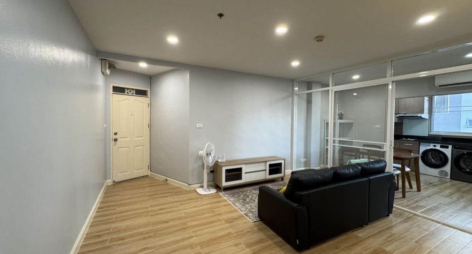 For rent 2 bedrooms condo in Bang Na, Bangkok