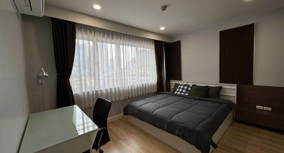 For rent 2 bedrooms condo in Bang Na, Bangkok