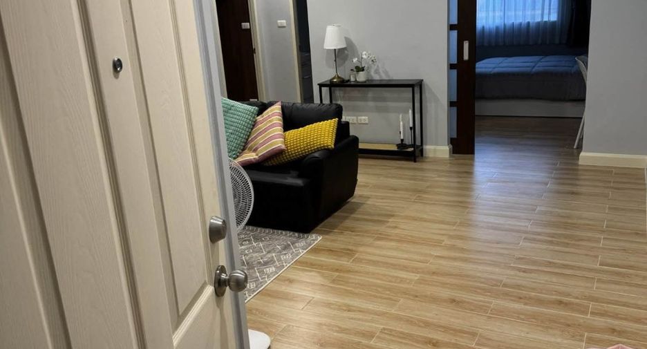 For rent 2 bedrooms condo in Bang Na, Bangkok