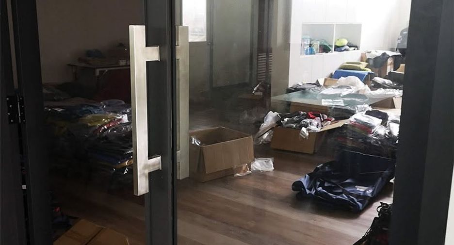 For sale retail Space in Phra Khanong, Bangkok
