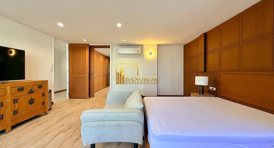 For rent 4 ベッドルーム apartment in Watthana, Bangkok