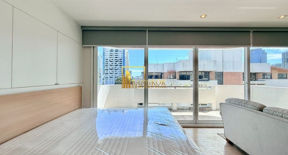 For rent 4 ベッドルーム apartment in Watthana, Bangkok