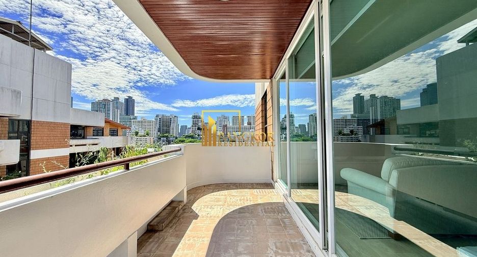For rent 4 ベッドルーム apartment in Watthana, Bangkok